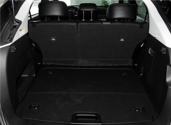 优6 SUV 2014款 2.0T 智尊型 车厢座椅   后备厢