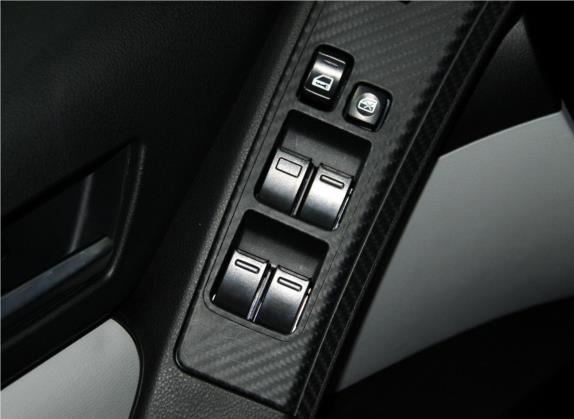 优6 SUV 2014款 2.0T 智尊型 车厢座椅   门窗控制