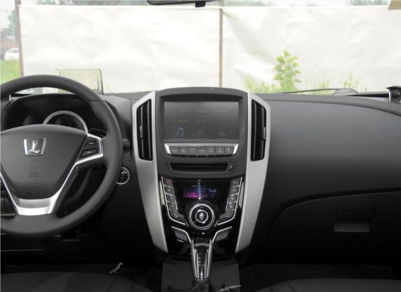 优6 SUV 2014款 1.8T 智尊型 中控类   中控台
