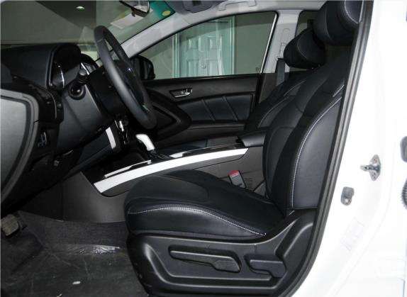 优6 SUV 2014款 1.8T 时尚型 车厢座椅   前排空间