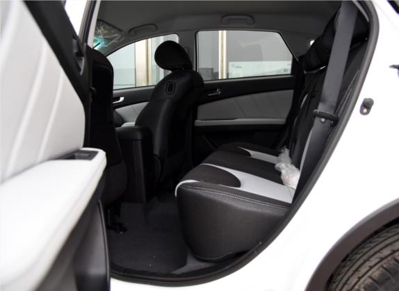 优6 SUV 2014款 1.8T 魅力型 车厢座椅   后排空间