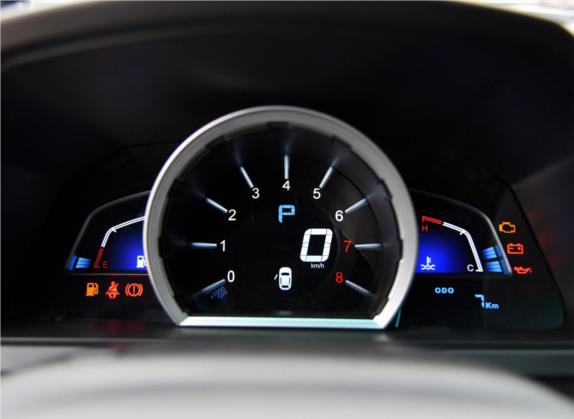 优6 SUV 2014款 1.8T 魅力型 中控类   仪表盘