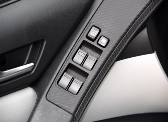 优6 SUV 2014款 1.8T 魅力型 车厢座椅   门窗控制