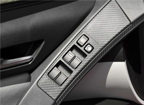 优6 SUV 2015款 1.8T 魅力型 车厢座椅   门窗控制