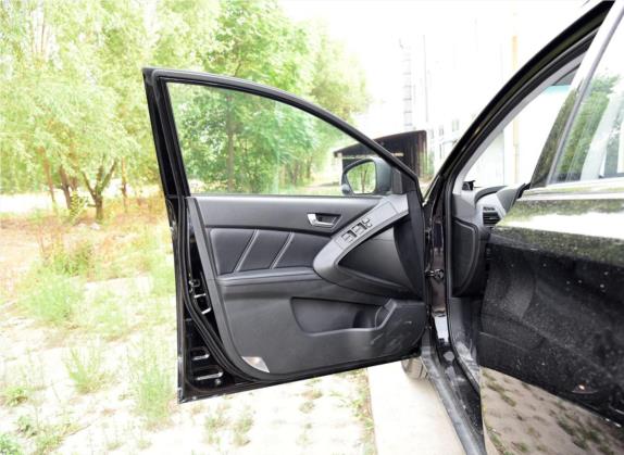 优6 SUV 2015款 1.8T 时尚型 车厢座椅   前门板