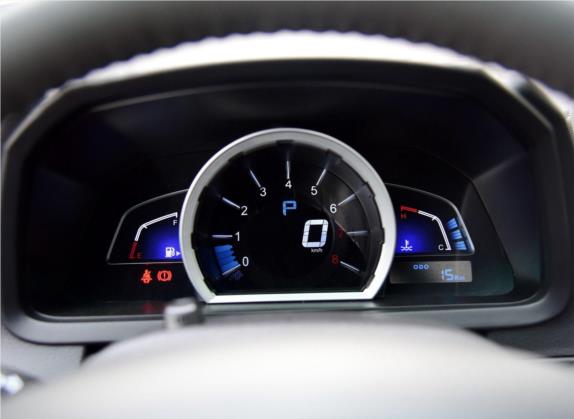 优6 SUV 2015款 1.8T 时尚型 中控类   仪表盘