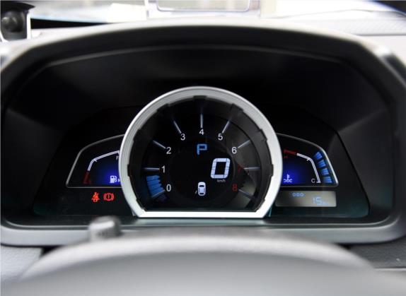 优6 SUV 2015款 1.8T 智尊型 中控类   仪表盘