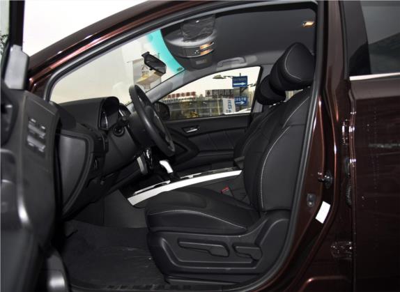 优6 SUV 2015款 1.8T 魅力升级型 车厢座椅   前排空间