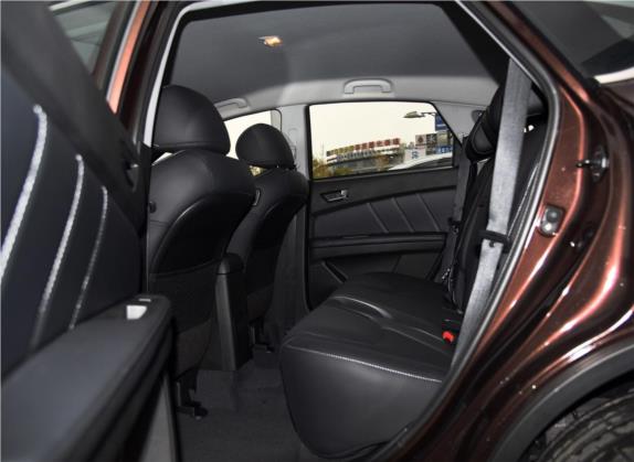 优6 SUV 2015款 1.8T 魅力升级型 车厢座椅   后排空间