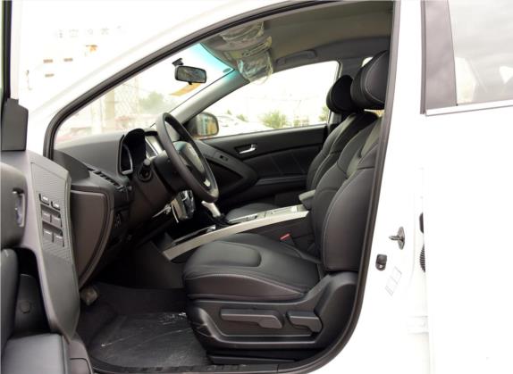 优6 SUV 2016款 1.8T 风尚超值型 车厢座椅   前排空间