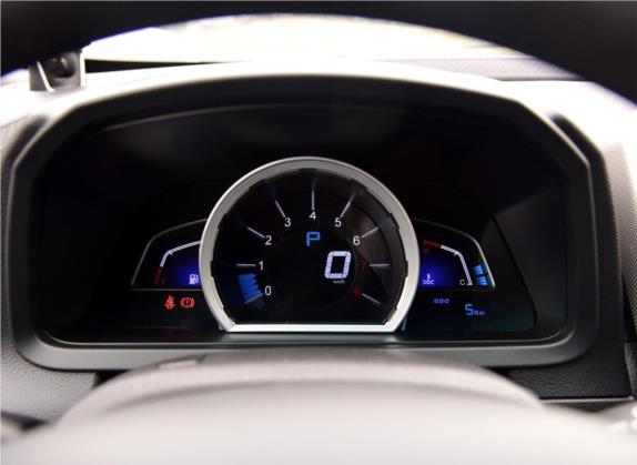优6 SUV 2016款 1.8T 风尚超值型 中控类   仪表盘