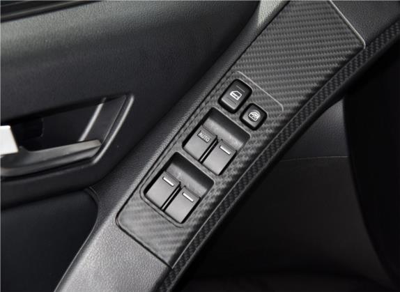 优6 SUV 2017款 1.8T 魅力升级型 车厢座椅   门窗控制