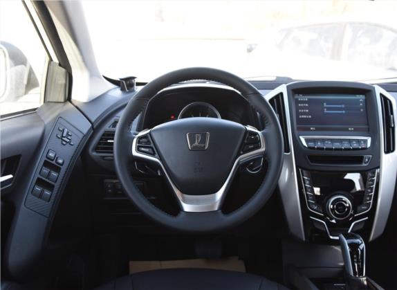 优6 SUV 2017款 1.8T 时尚升级型 中控类   驾驶位