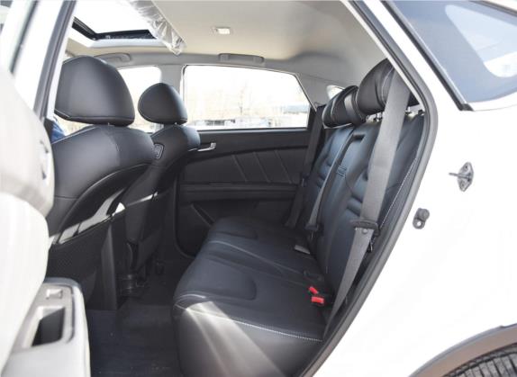 优6 SUV 2017款 1.8T 时尚升级型 车厢座椅   后排空间