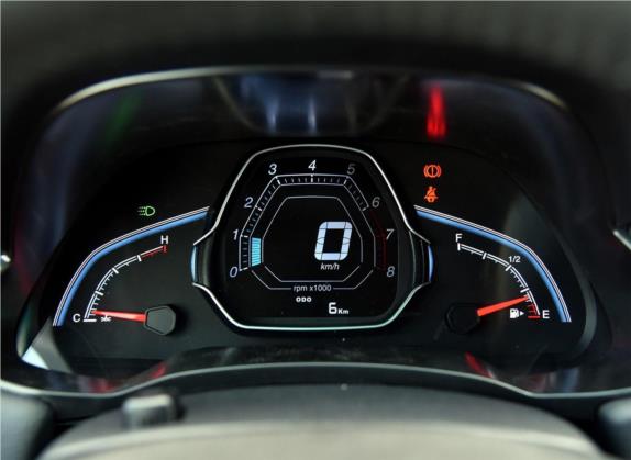 U5 SUV 2017款 1.6L 手动名士版 中控类   仪表盘