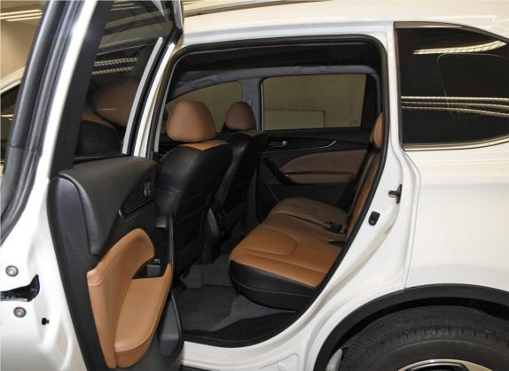 纳智捷URX 2020款 1.8T 智进AR版（5座） 车厢座椅   后排空间
