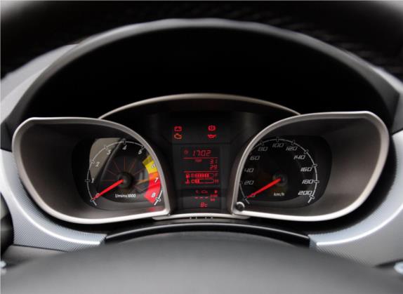 欧朗 2012款 三厢 1.5L 手动豪华型 中控类   仪表盘