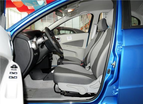 欧朗 2012款 三厢 1.5L 手动舒适型 车厢座椅   前排空间