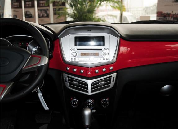 欧朗 2012款 三厢 1.5L 自动豪华型 中控类   中控台