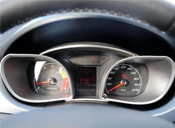欧朗 2014款 两厢 1.5L 手动豪华型 中控类   仪表盘