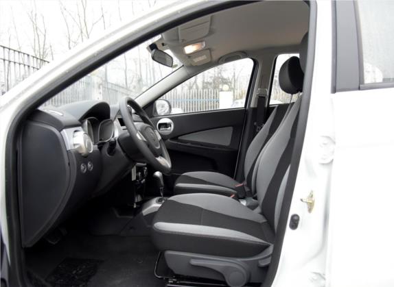 欧朗 2014款 两厢 1.5L 自动舒适型 车厢座椅   前排空间