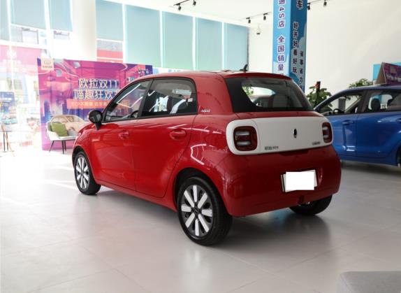 欧拉黑猫 2021款 405km 长续航型 外观   斜后