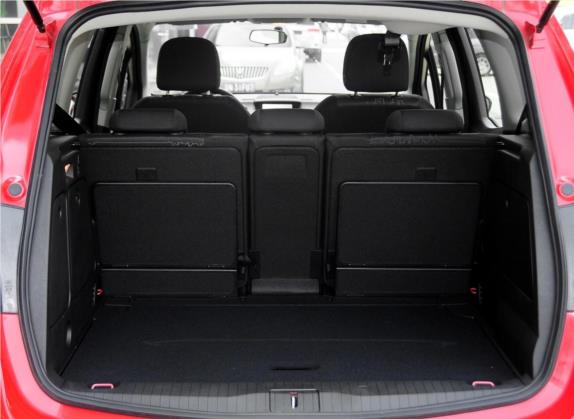麦瑞纳 2013款 1.4T 舒适型 车厢座椅   后备厢