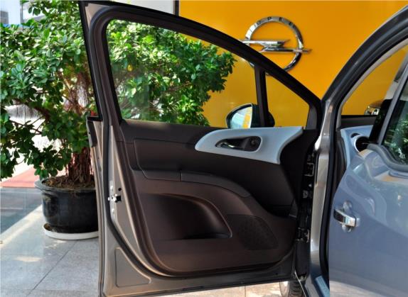 麦瑞纳 2013款 1.4T 豪华型 车厢座椅   前门板