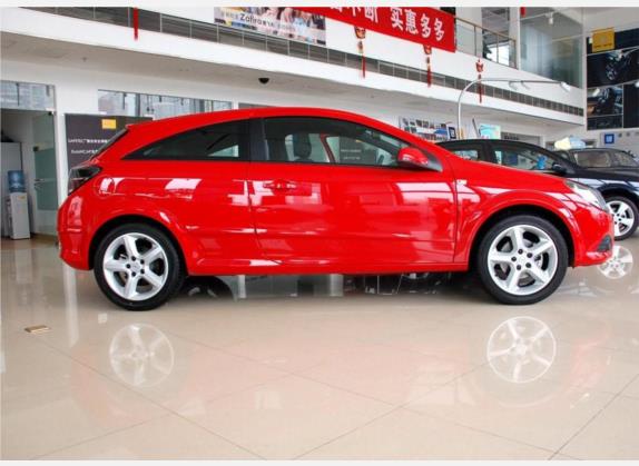 雅特 2006款 1.8 GTC三门版 外观   正侧