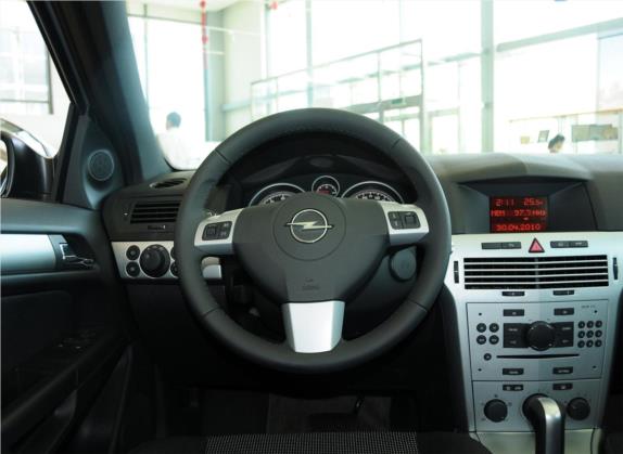 雅特 2010款 1.8 GTC全景风挡版 中控类   驾驶位