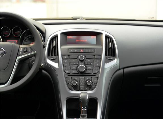 雅特 2014款 1.4T GTC 舒适型 中控类   中控台