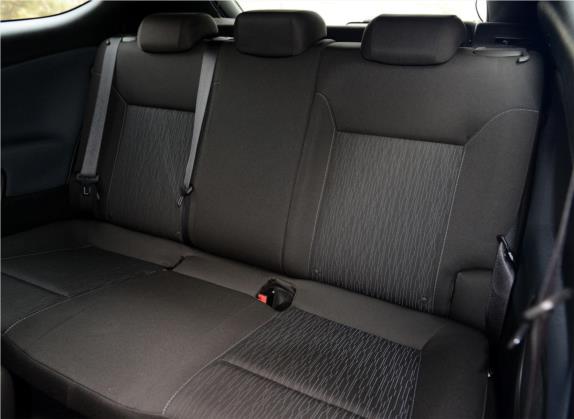 雅特 2014款 1.4T GTC 舒适型 车厢座椅   后排空间