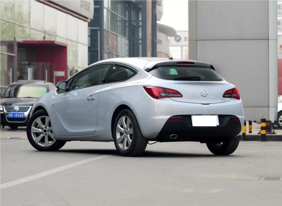 雅特 2014款 1.4T GTC 舒适型 外观   斜后