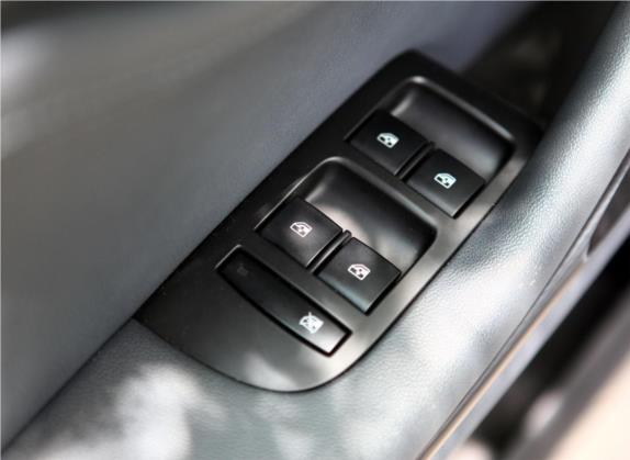 赛飞利 2013款 1.4T 七座豪华型 车厢座椅   门窗控制