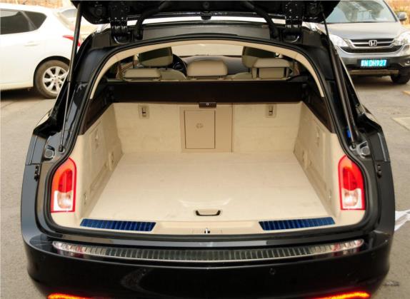 英速亚 2013款 2.0T 两驱豪华型 车厢座椅   后备厢