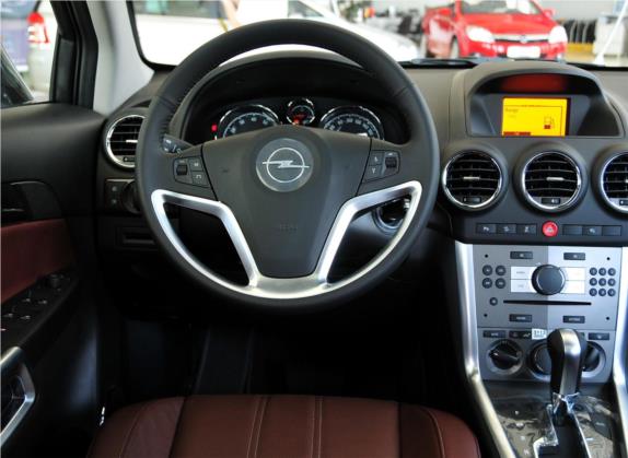 安德拉 2011款 2.4 豪华四驱版 中控类   驾驶位