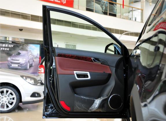 安德拉 2011款 2.4 豪华四驱版 车厢座椅   前门板