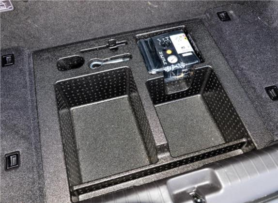 讴歌RLX 2015款 3.5L Hybrid SH-AWD版 其他细节类   备胎