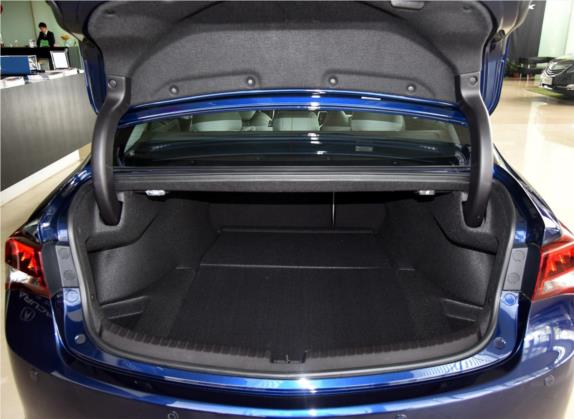 讴歌TLX 2015款 2.4L 精英版 车厢座椅   后备厢