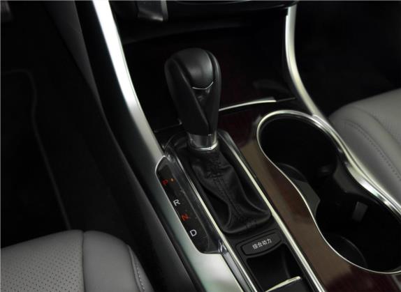 讴歌TLX 2015款 2.4L 精英版 中控类   挡把