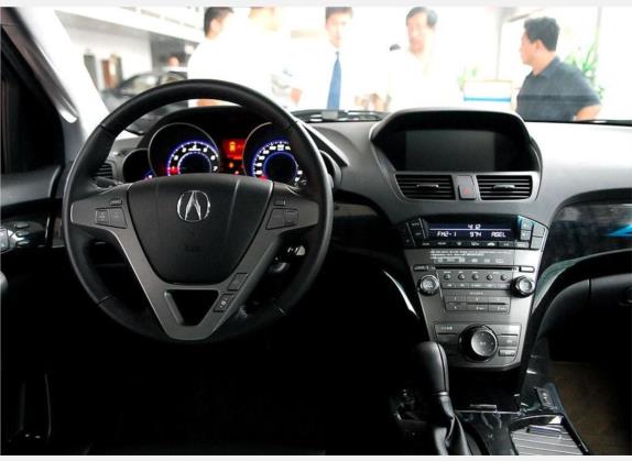 讴歌MDX 2007款 3.7 中控类   驾驶位