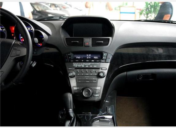 讴歌MDX 2007款 3.7 中控类   中控台