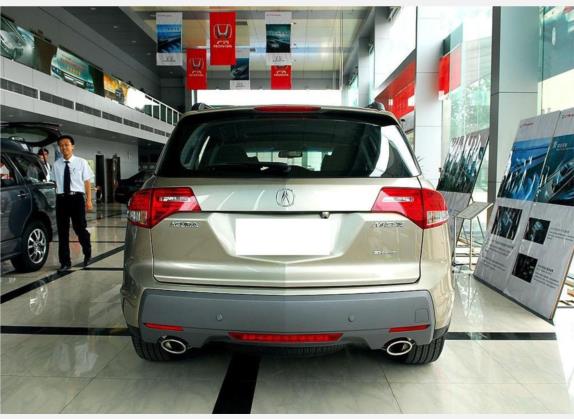 讴歌MDX 2007款 3.7 外观   正后