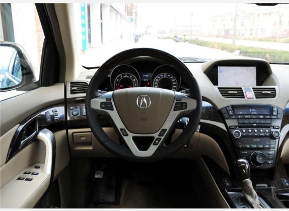 讴歌MDX 2010款 3.7 舒适版 中控类   驾驶位