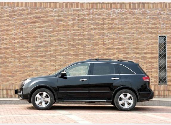 讴歌MDX 2010款 3.7 舒适版 外观   正侧