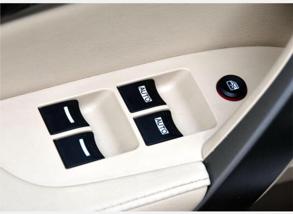 讴歌MDX 2010款 3.7 舒适版 车厢座椅   门窗控制