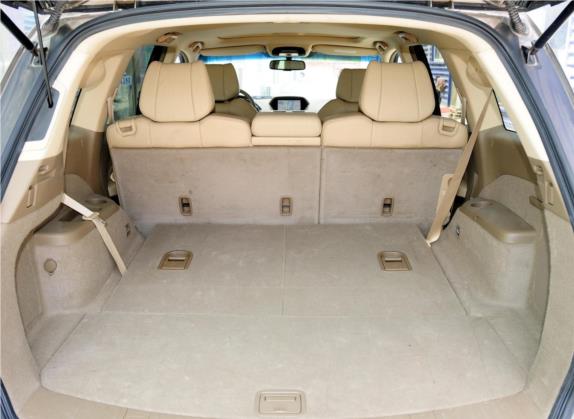讴歌MDX 2011款 3.7 标准尊享运动版 车厢座椅   后备厢