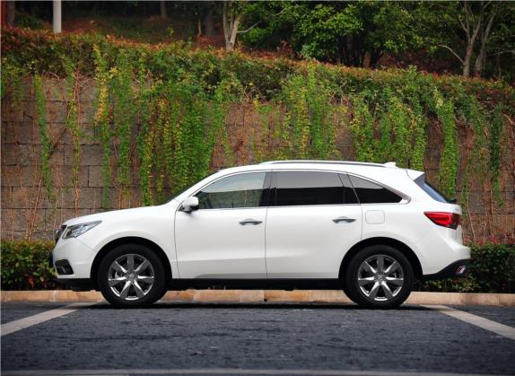 讴歌MDX 2014款 3.5L 豪华版 外观   正侧