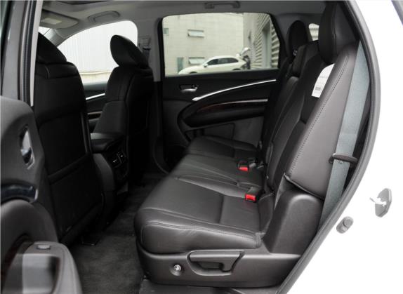 讴歌MDX 2014款 3.5L 精英版 车厢座椅   后排空间