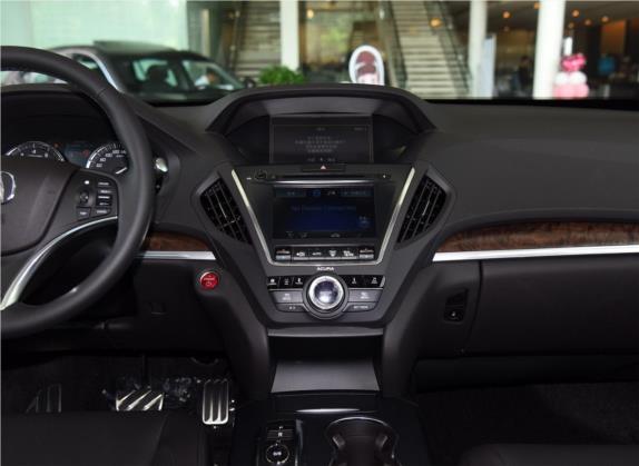 讴歌MDX 2017款 3.0L 享驭版 中控类   中控台